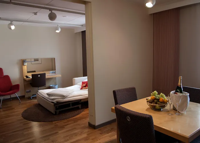 Ξενοδοχείο Original Sokos Vaakuna Κούβολα